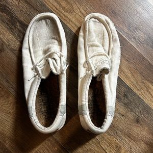 HEYDUDE Men's Wally white Natural Linen Washable Chukkas mens 10